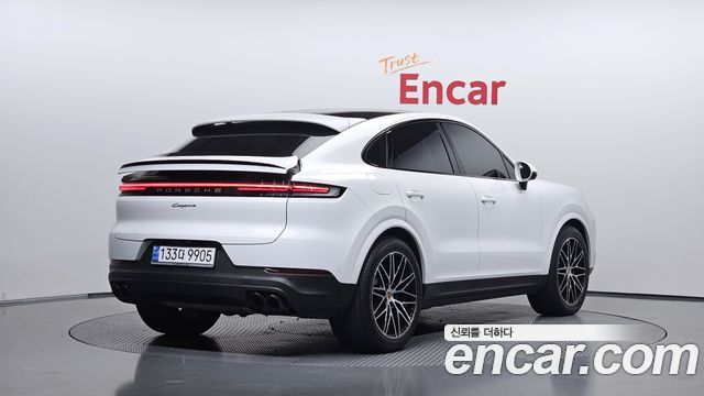 Porsche Cayenne 2024 — photo 2