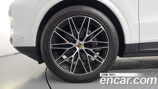 Porsche Cayenne 2024 — photo 5