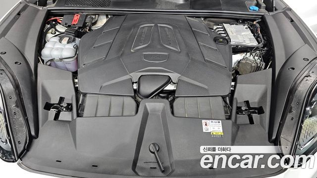 Porsche Cayenne 2024 — photo 6