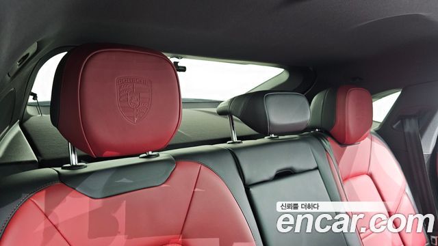 Porsche Cayenne 2024 — photo 25