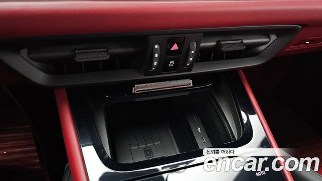 Porsche Cayenne 2024 — photo 26