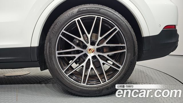 Porsche Cayenne 2024 — photo 7