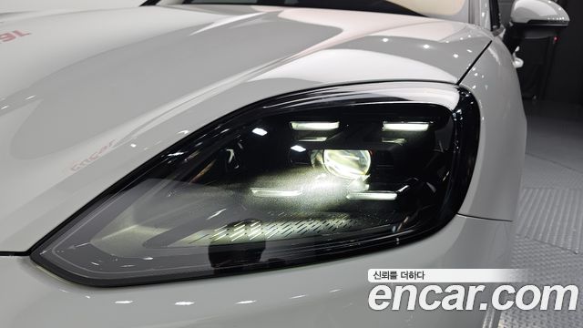 Porsche Cayenne 2024 — photo 8