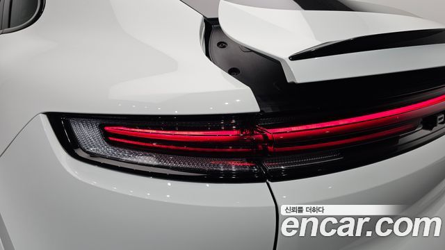 Porsche Cayenne 2024 — photo 9
