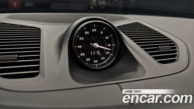 Porsche Cayenne 2024 — photo 28