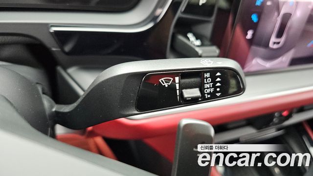 Porsche Cayenne 2024 — photo 29