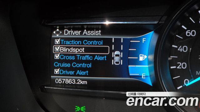 Ford Explorer 2017 — photo 14