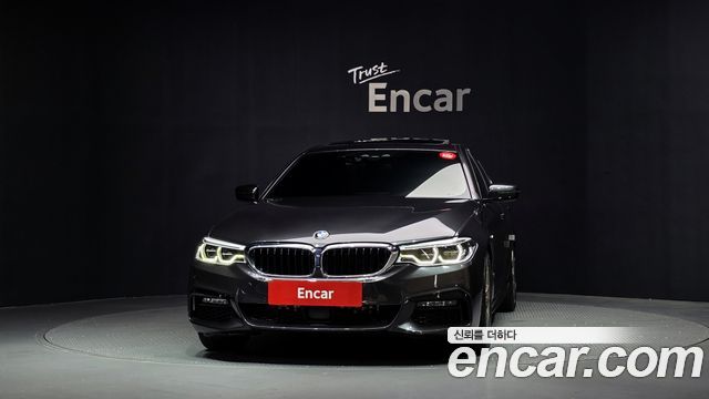 BMW 5-Series 2020 — photo 3
