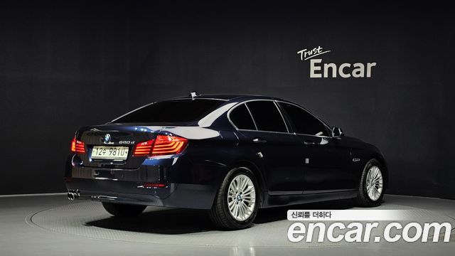 BMW 5-Series 2014 — photo 2