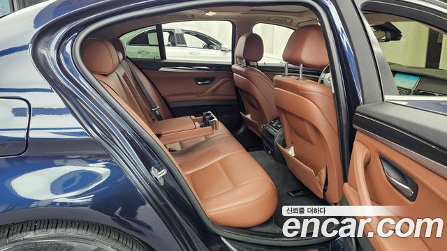BMW 5-Series 2014 — photo 12