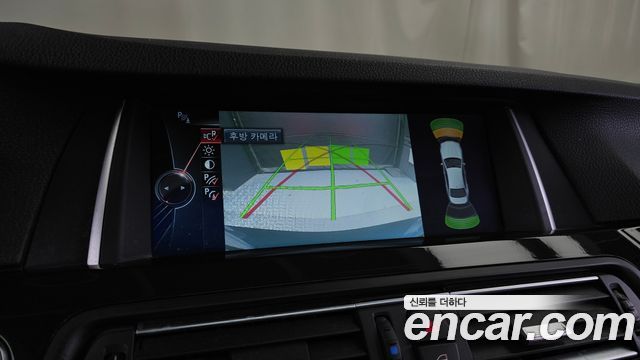 BMW 5-Series 2014 — photo 15
