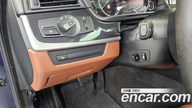 BMW 5-Series 2014 — photo 16