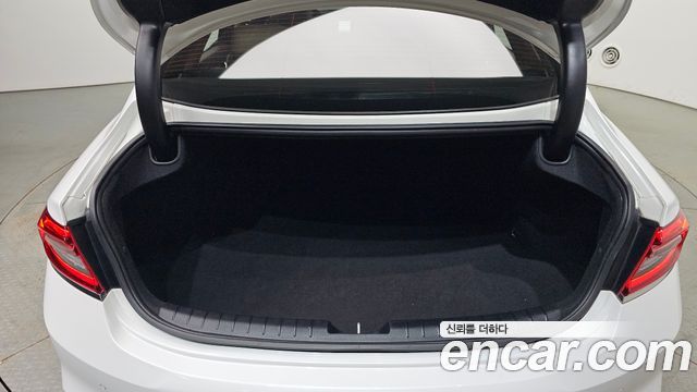 Hyundai Grandeur 2019 — photo 30