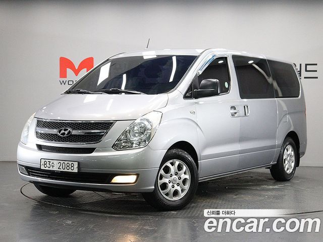 Hyundai Starex 2012 — photo 1