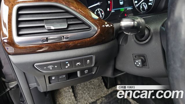 Genesis EQ900 2018 — photo 14