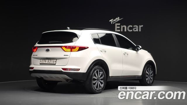 Kia Sportage 2018 — photo 2