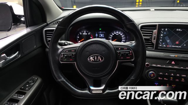 Kia Sportage 2018 — photo 19