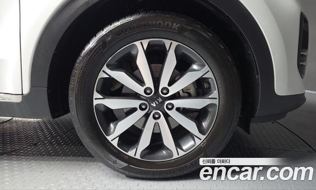 Kia Sportage 2018 — photo 7