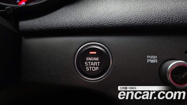 Kia Sportage 2018 — photo 28