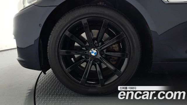 BMW 5-Series 2014 — photo 5