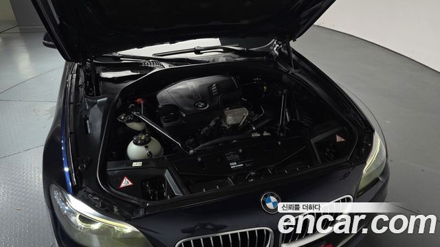 BMW 5-Series 2014 — photo 6