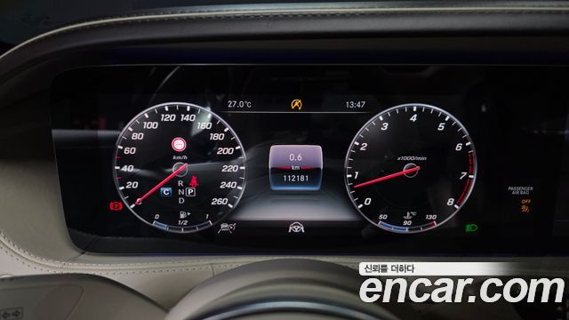 Mercedes-Benz S-Class 2019 — photo 11