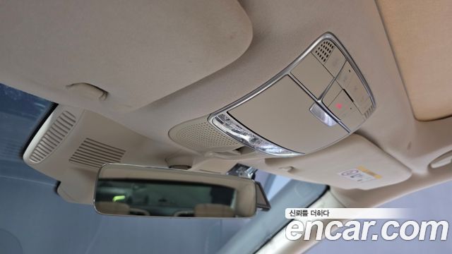 Mercedes-Benz S-Class 2019 — photo 29