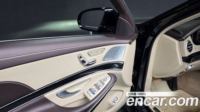 Mercedes-Benz S-Class 2019 — photo 35