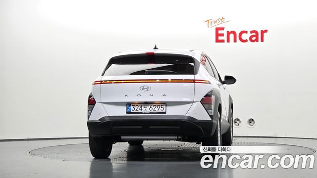 Hyundai Kona 2025 — photo 4
