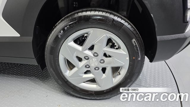 Hyundai Kona 2025 — photo 7