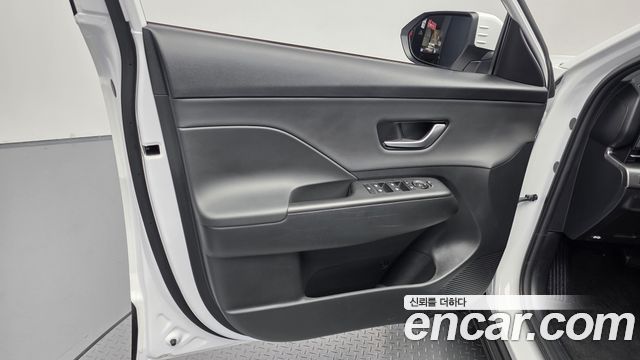 Hyundai Kona 2025 — photo 14