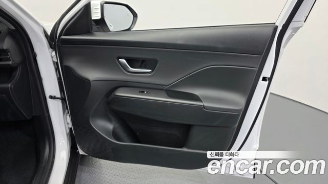 Hyundai Kona 2025 — photo 15