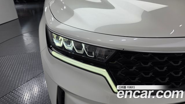 Kia Sorento 2022 — photo 8