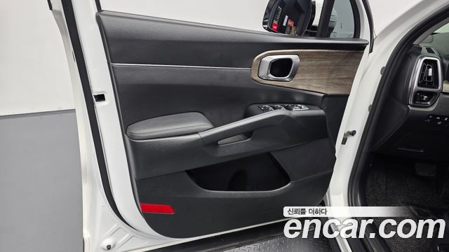 Kia Sorento 2022 — photo 14