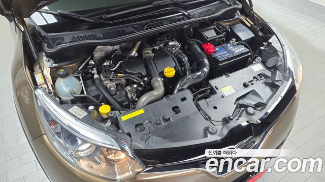 Renault Korea QM3 2016 — photo 6