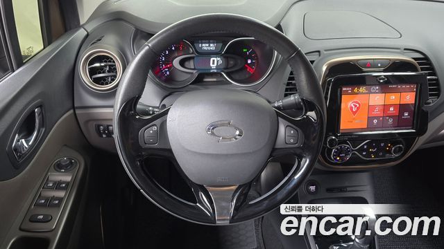 Renault Korea QM3 2016 — photo 18