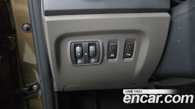 Renault Korea QM3 2016 — photo 25