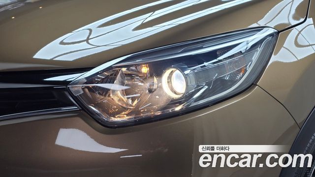 Renault Korea QM3 2016 — photo 8