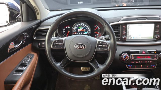 Kia Sorento 2019 — photo 18