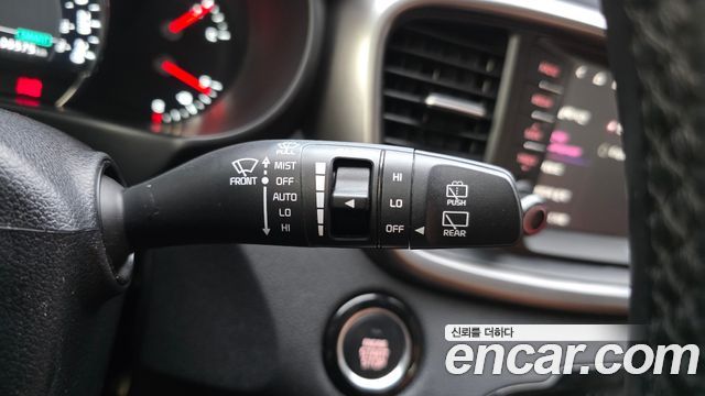 Kia Sorento 2019 — photo 25