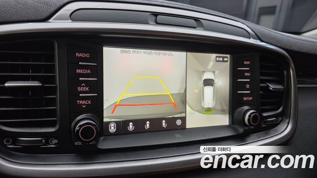 Kia Sorento 2019 — photo 27