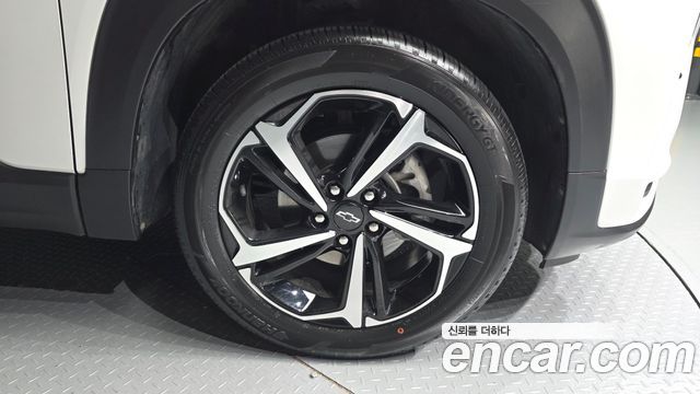 Chevrolet Korea Trailblazer 2021 — photo 7