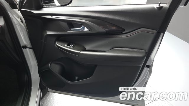 Chevrolet Korea Trailblazer 2021 — photo 14