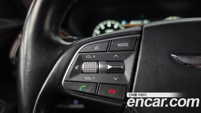 Genesis EQ900 2018 — photo 18