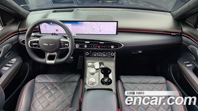 Genesis GV70 2025 — photo 10