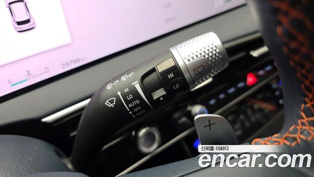 Genesis GV70 2025 — photo 28