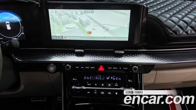 Kia Canival 2023 — photo 20