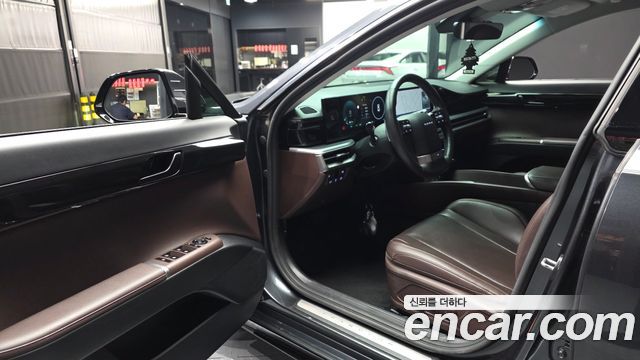 Hyundai Grandeur 2023 — photo 13