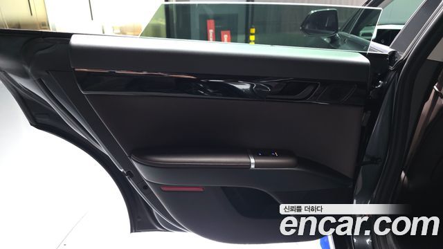 Hyundai Grandeur 2023 — photo 15