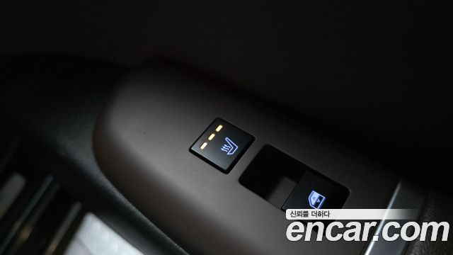 Hyundai Grandeur 2023 — photo 28